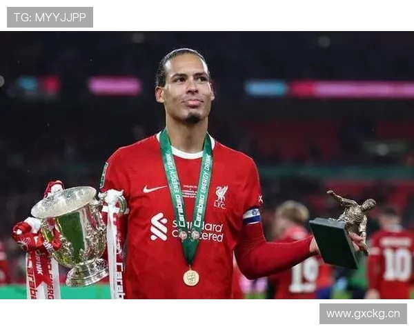 范戴克担任利物浦队长角色表现稳健，防守核心作用持续凸显