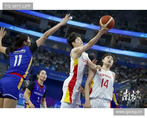 杨力维赛场上超拼，休息时居然这样享受奢侈生活？